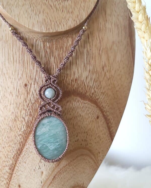Collier amazonite jade caramel
