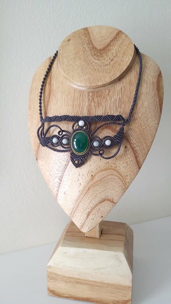 Collier asymétrique onyx vert