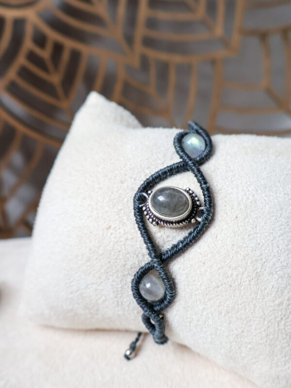 Nadi - Labradorite - Bleu orage - Bracelet élégant en pierres naturelles