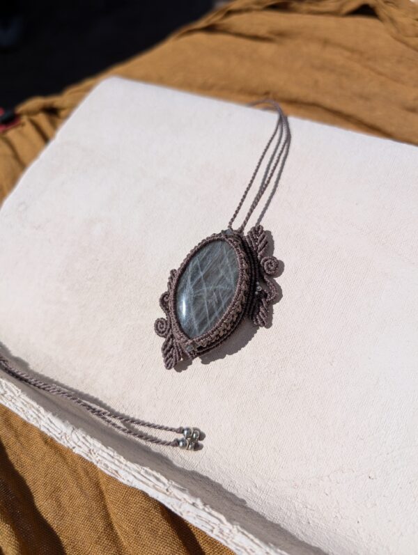 Collier sautoir labradorite blanche