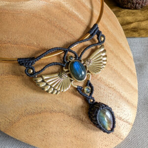Nout - Collier ras de cou en labradorite