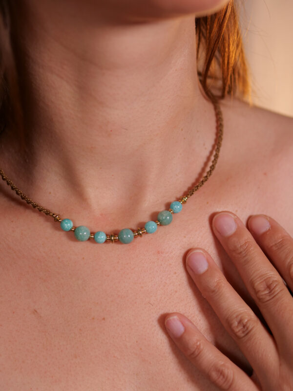 Maha - Collier de perles – Image 3
