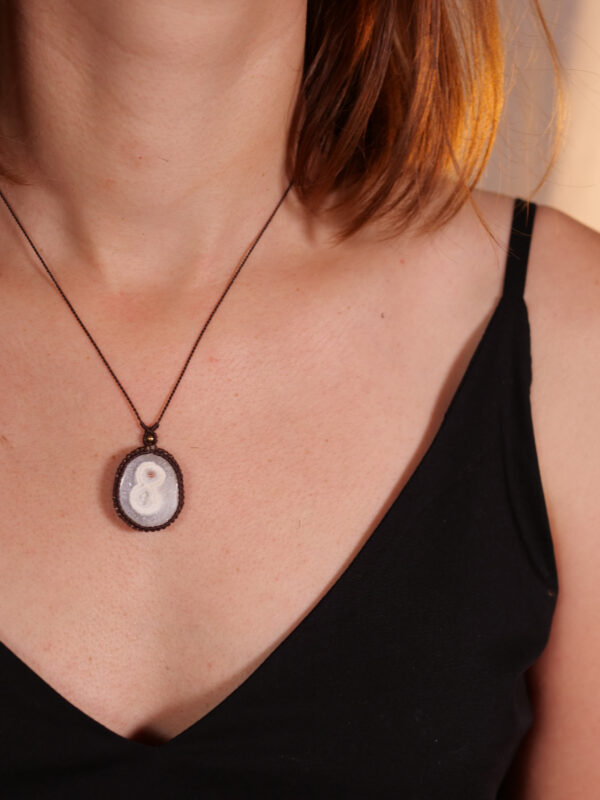 Hélia - Pendentif en quartz solaire – Image 2