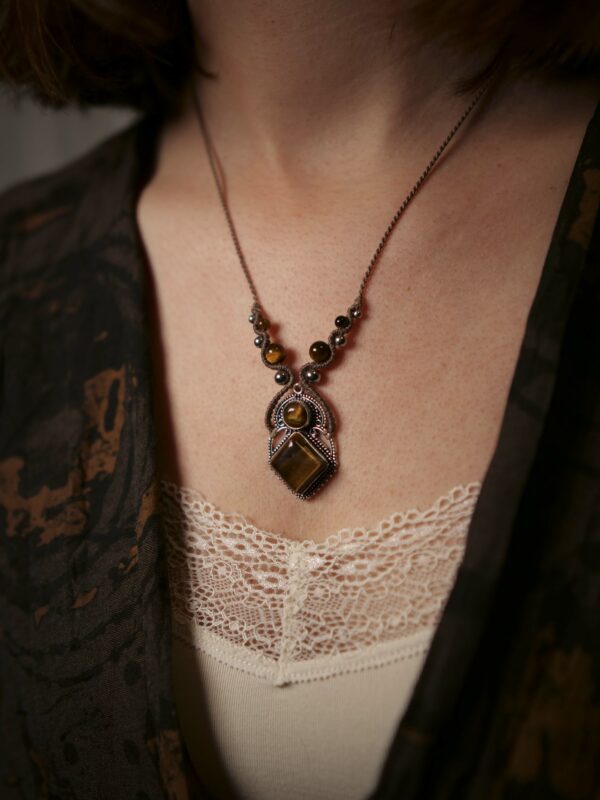 Collier ondulation oeil de tigre