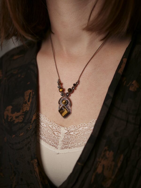 Collier ondulation oeil de tigre